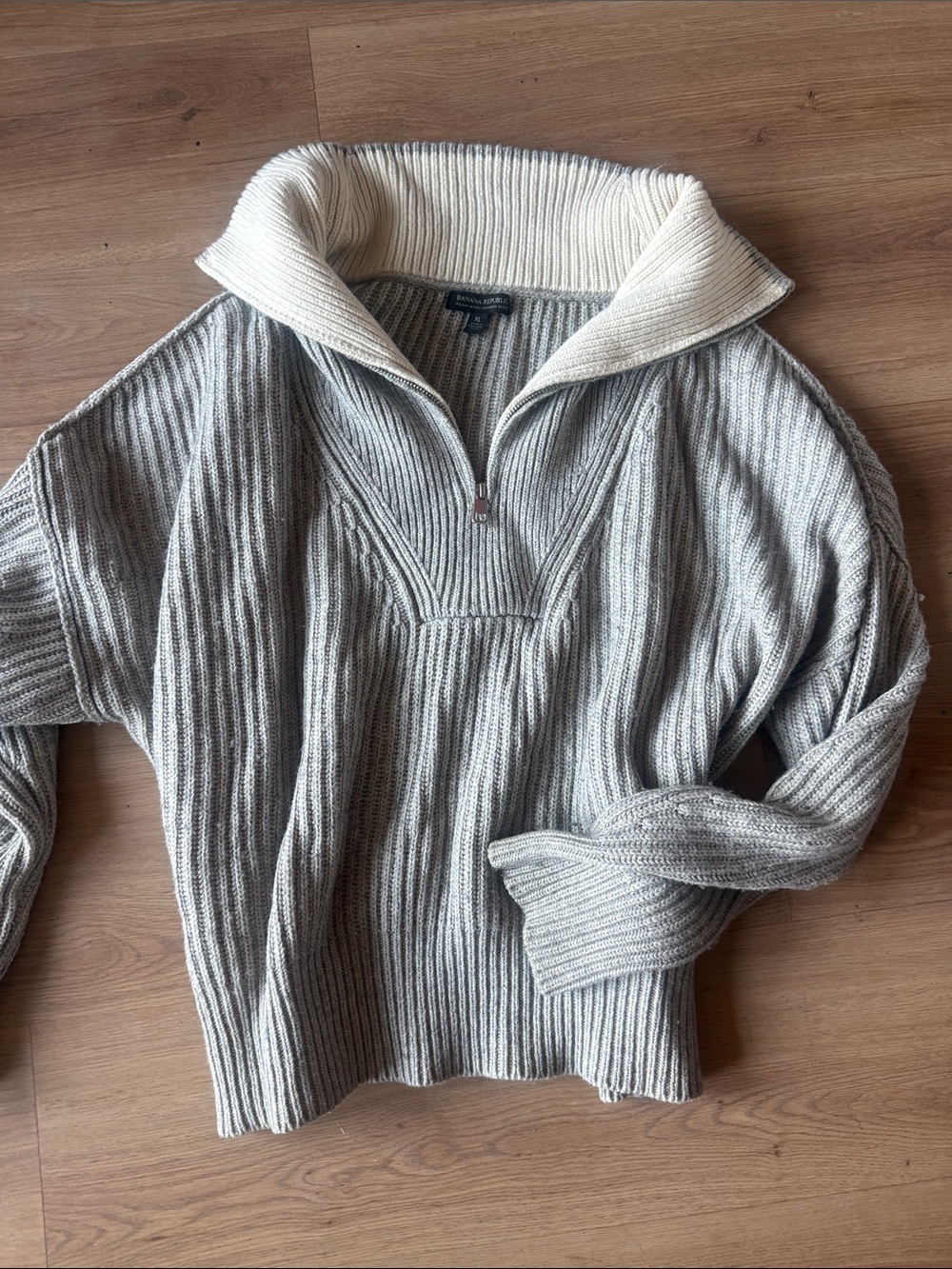 Banana Republic Ribbed Half-Zip Turtleneck Sweater - Cream & Light Gray